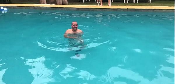  Sexy bald swim naked .MOV